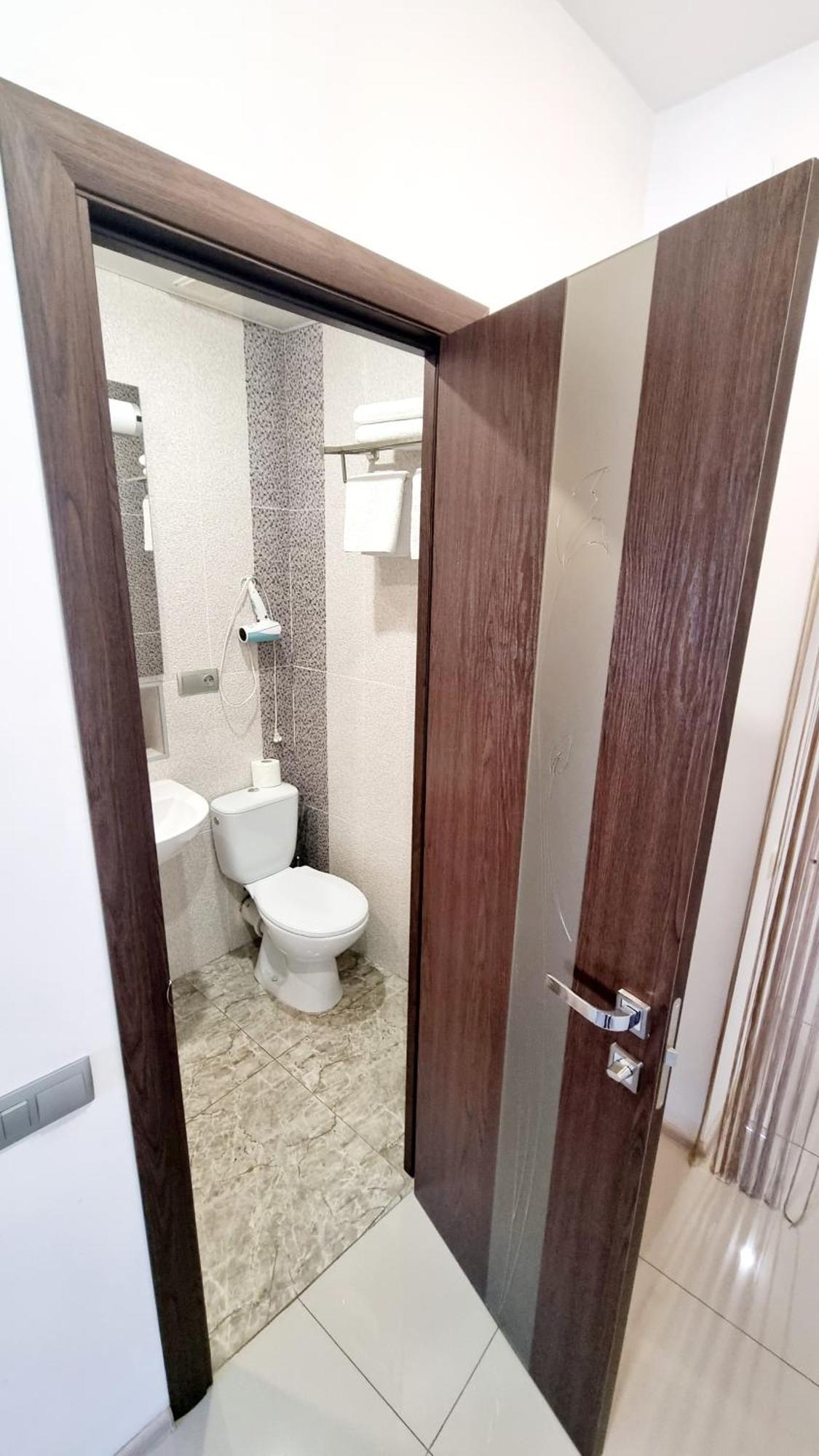 Apartment Mitskevycha Square 5 Lviv Exterior photo